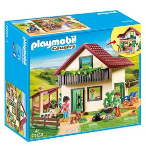Jucarie Playmobil Country, Casa de la ferma 70133