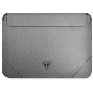Husa laptop Guess, Saffiano Triangle Metal Logo pentru Laptop intre 13 si 14 inch, Argintiu